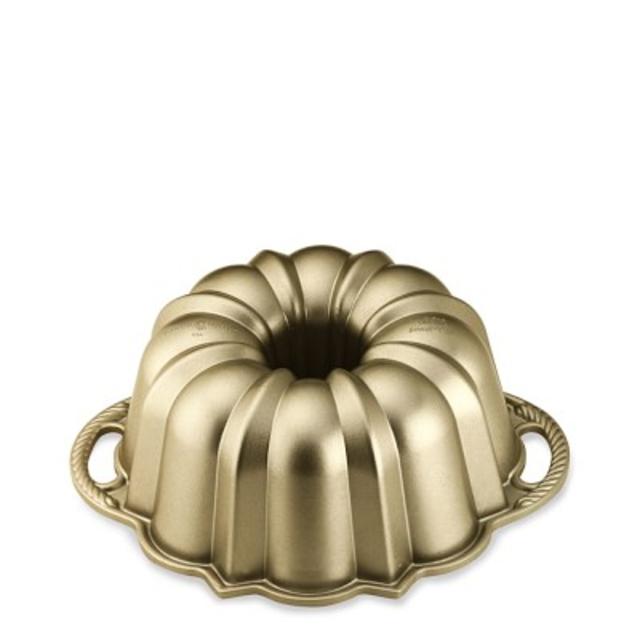 Nordic Ware Small Anniversary Bundt® Cake Pan, 6-Cup