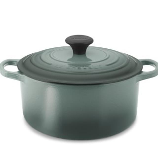 Le Creuset Signature Cast-Iron Round Dutch Oven, 4.5-Qt., Ocean