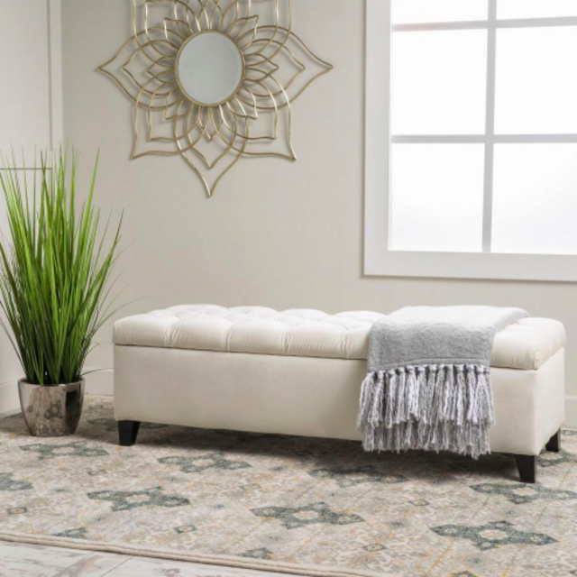 Tufted Fabric Storage Bench