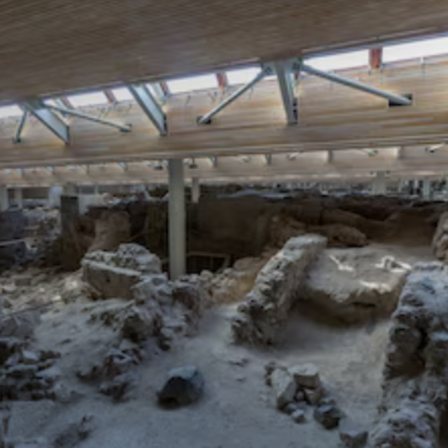 Honeymoon Cruise Excursion - Akrotiri Ruins and Oia Village
