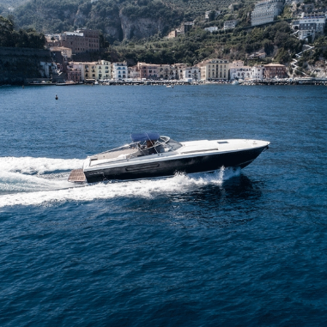 LUNA DE MIEL_ tour en bote (full day)