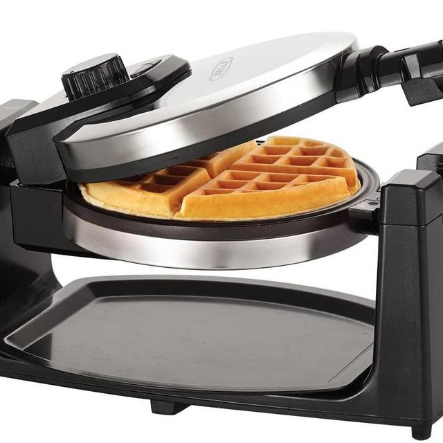 BELLA (13991) Rotating Non-Stick Belgian Waffle Maker with Removeable Drip Tray, Polished Stainless Steel
