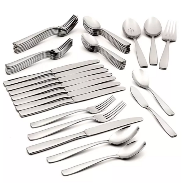 Oneida Cannon 45-pc. Flatware Set