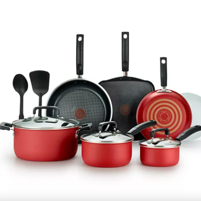 T-Fal Signature Titanium 12-pc. Nonstick Cookware Set