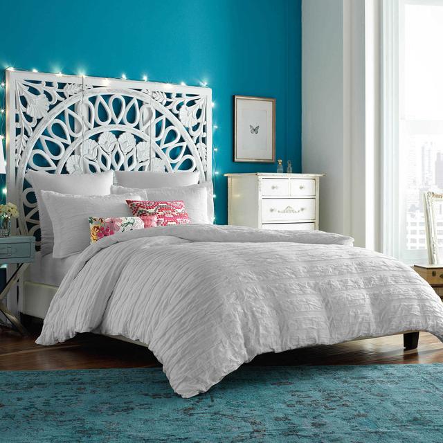 Anthology™ Tia Duvet Cover in White