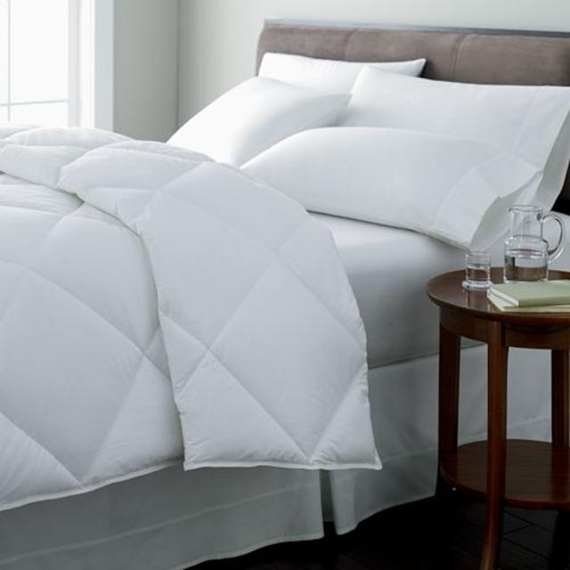 Home Classics® Level 1 Down-Alternative Comforter - Full/Queen