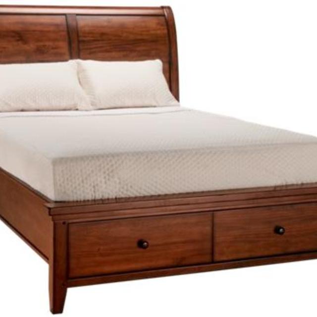 Cross Country Queen Sleigh Bed with Underbed Storage