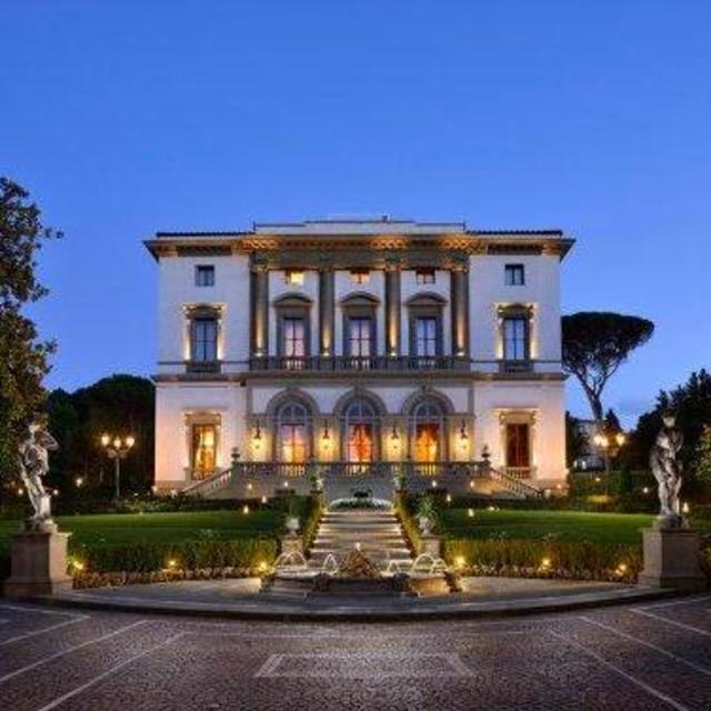 3 Nights at Villa Cora Hotel in the heart of Florence!