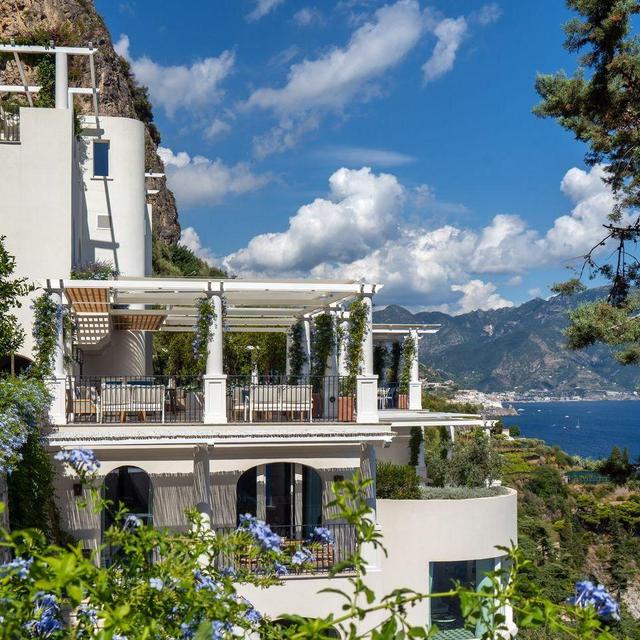 Honeymoon Fund - A Night in Capri, Italy