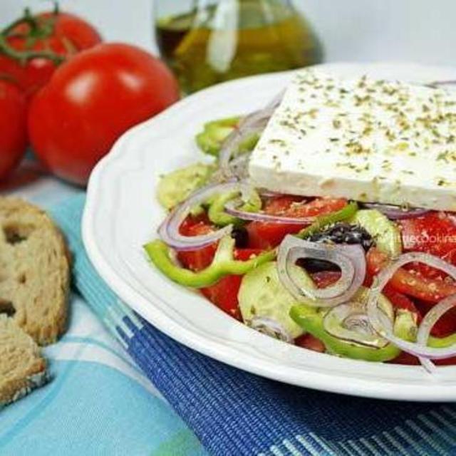 Actual Greek Salads for Lizzy