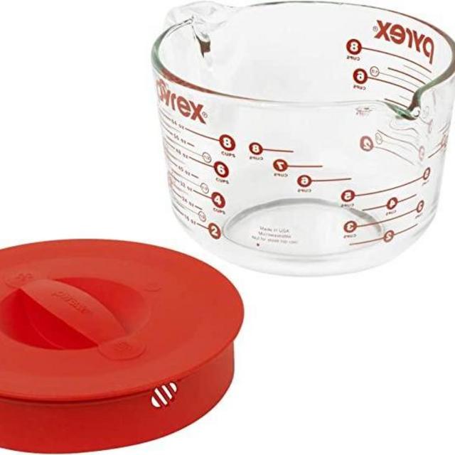 Pyrex Glass Measuring Cup Set