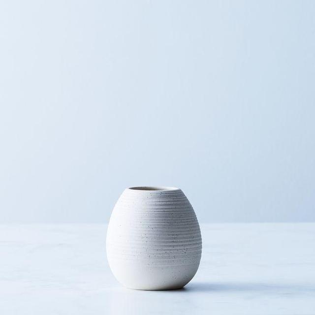 Matte Ceramic Ribbed Bud Vase(Granite Speckle)